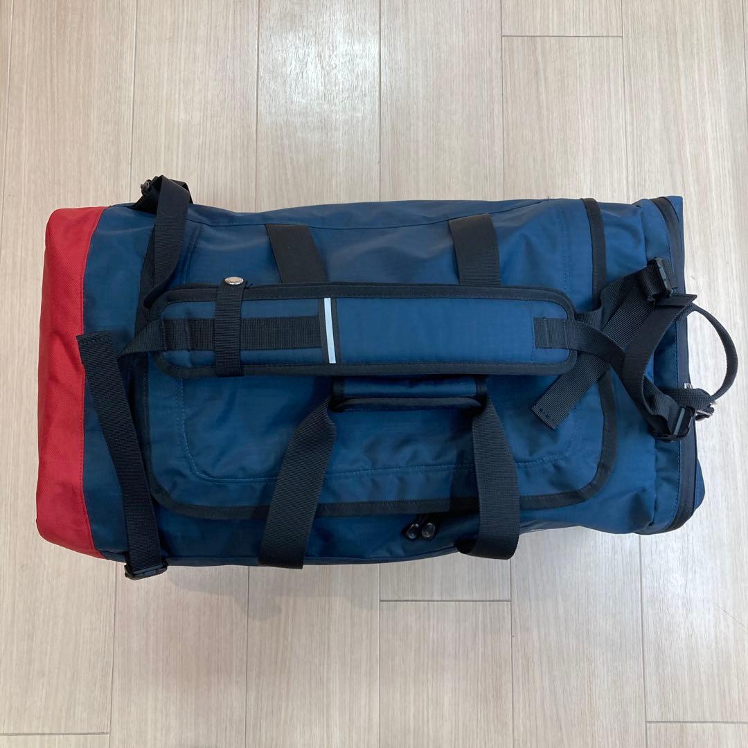 Coleman リュックボストン　ネイビー/レッド