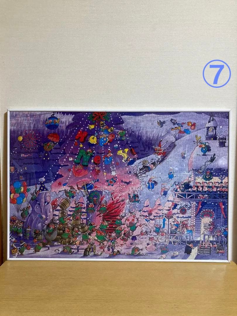 千P⑦お祭りサンタクロース　ジグソーパズル　白縁アルミ額49×72㎝パネル完成品