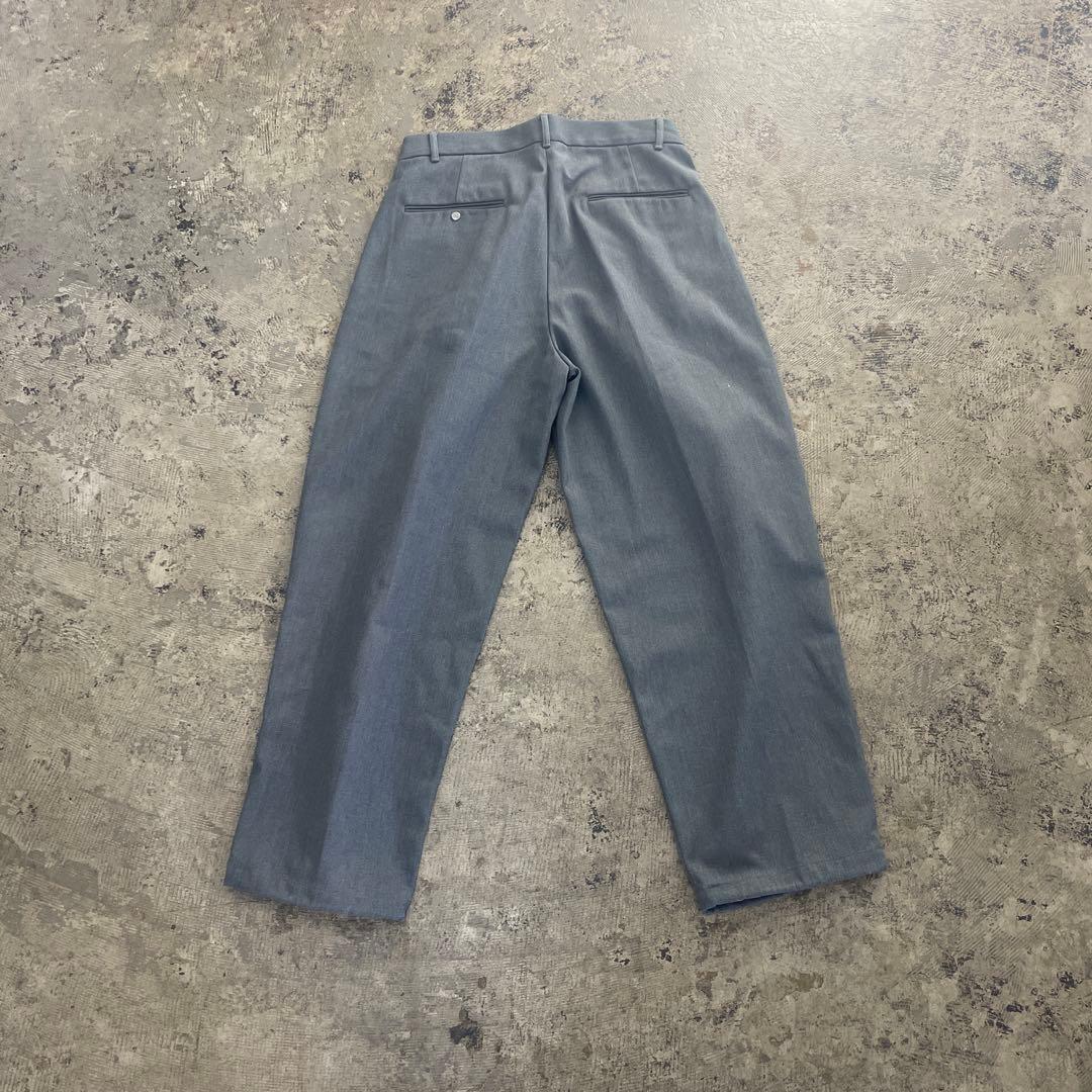 パンツ ALOUND TWOTUCK TAPERED CHINO