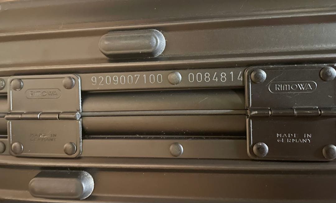 MONCLERモンクレール× RIMOWAトパーズ ステルス32L 付属品付