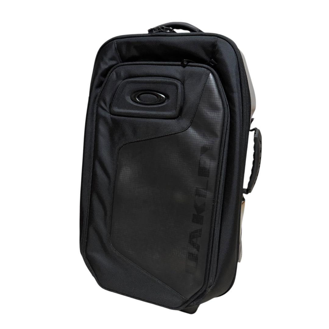 【希少】OAKLEYオークリー スーツケース　ブラック　キャリーバッグ42ℓ