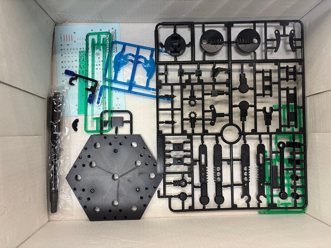 MGSD ウイングガンダムゼロEW ブラッドデビル　未組立
