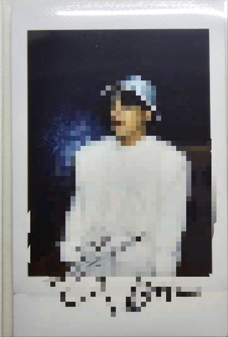 ateez ホンジョン　未公開　ポラロイド