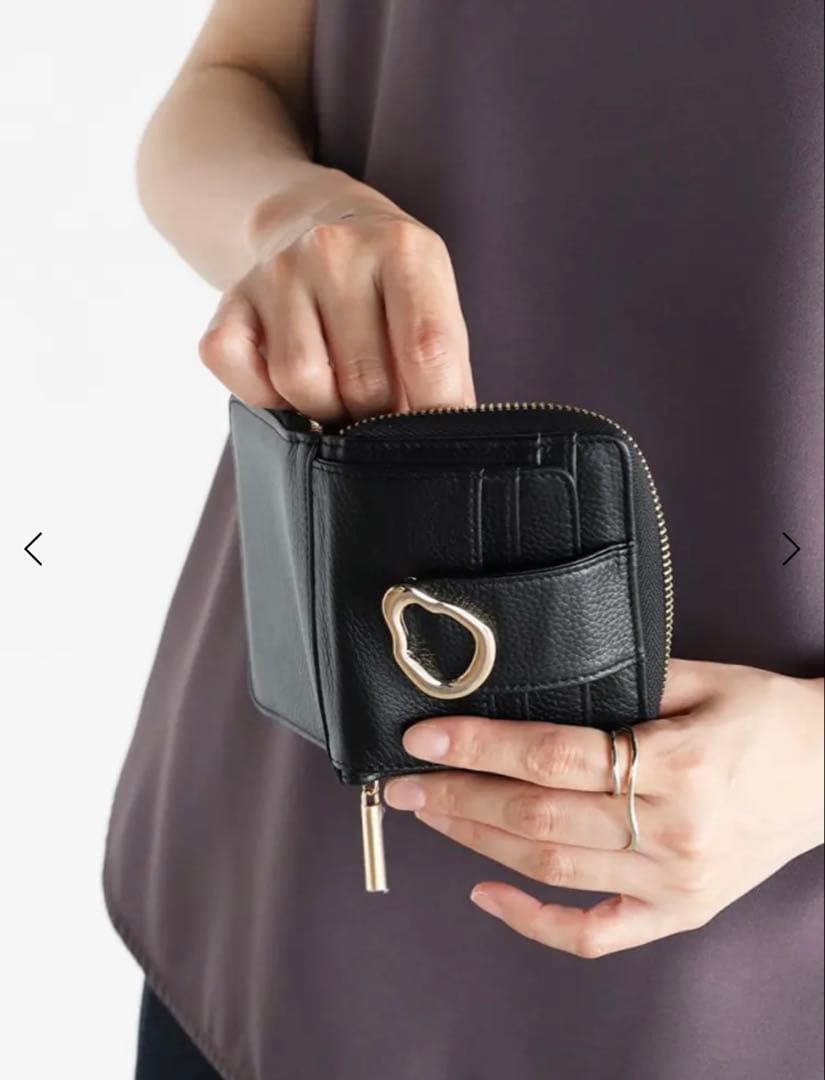 Vin 　ラウンドファスナー　レザーミニウォレット