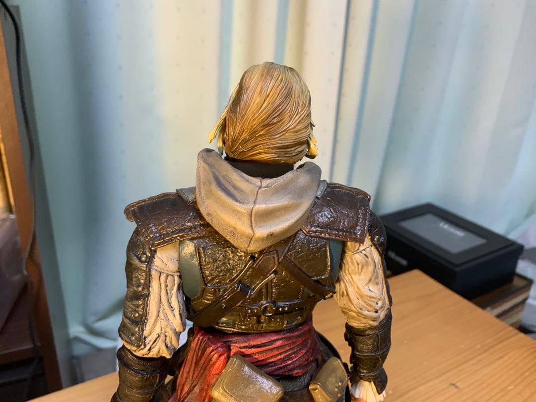 アサシンクリード4 プレイアーツ改 エドワード・ケンウェイ