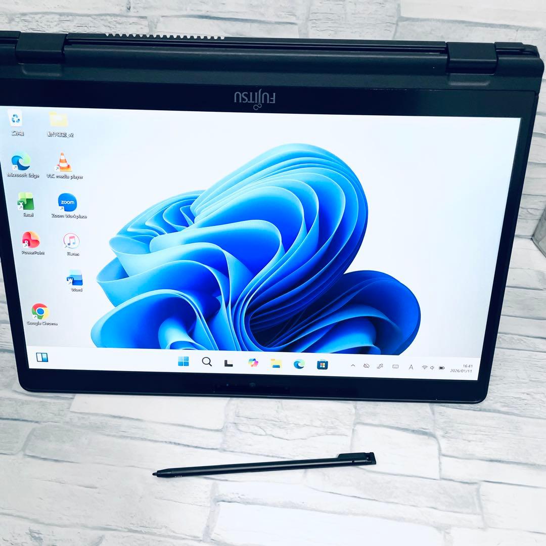 【美品】富士通 2in1ノートPC 第11世代i5 オフィス　FHD win11
