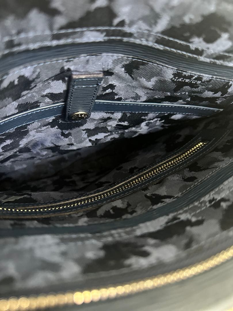 【新品】aniary ウェーブレザービジネスバッグDarkBlue