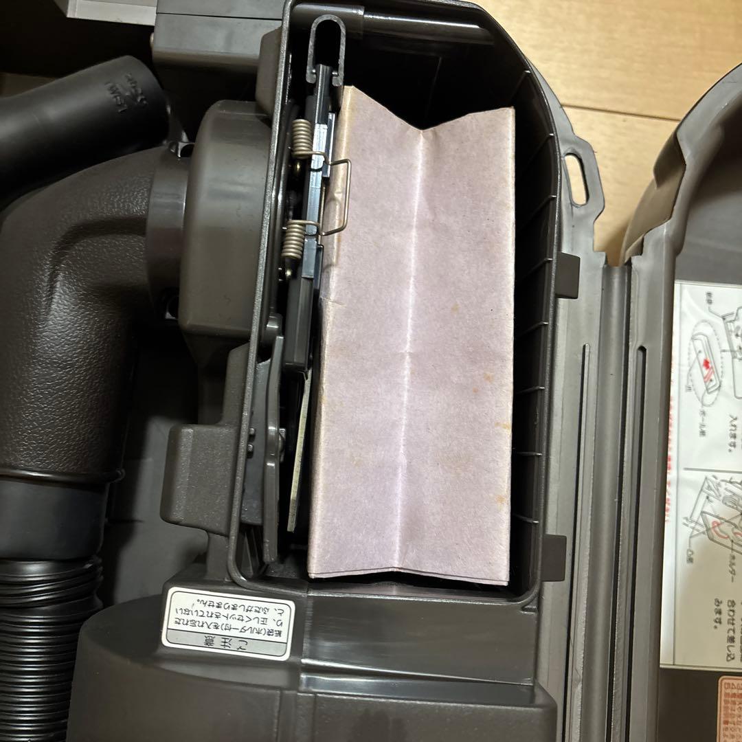 HITACHI 日立 CV-TN10 業務用掃除機　クリーナー