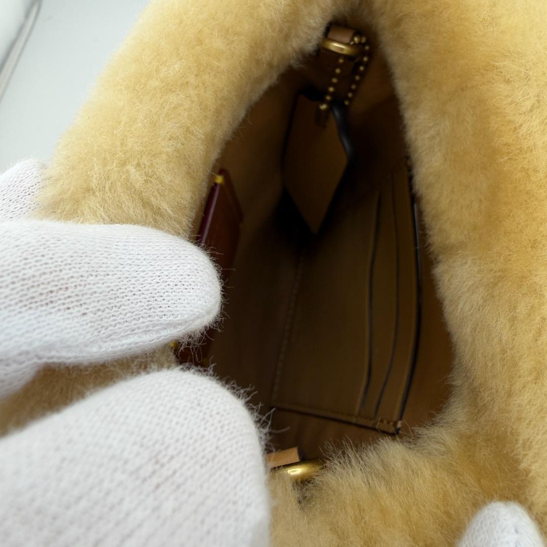 ✨美品✨ COACH コーチ ショルダーバッグ シアリング クロスボディ