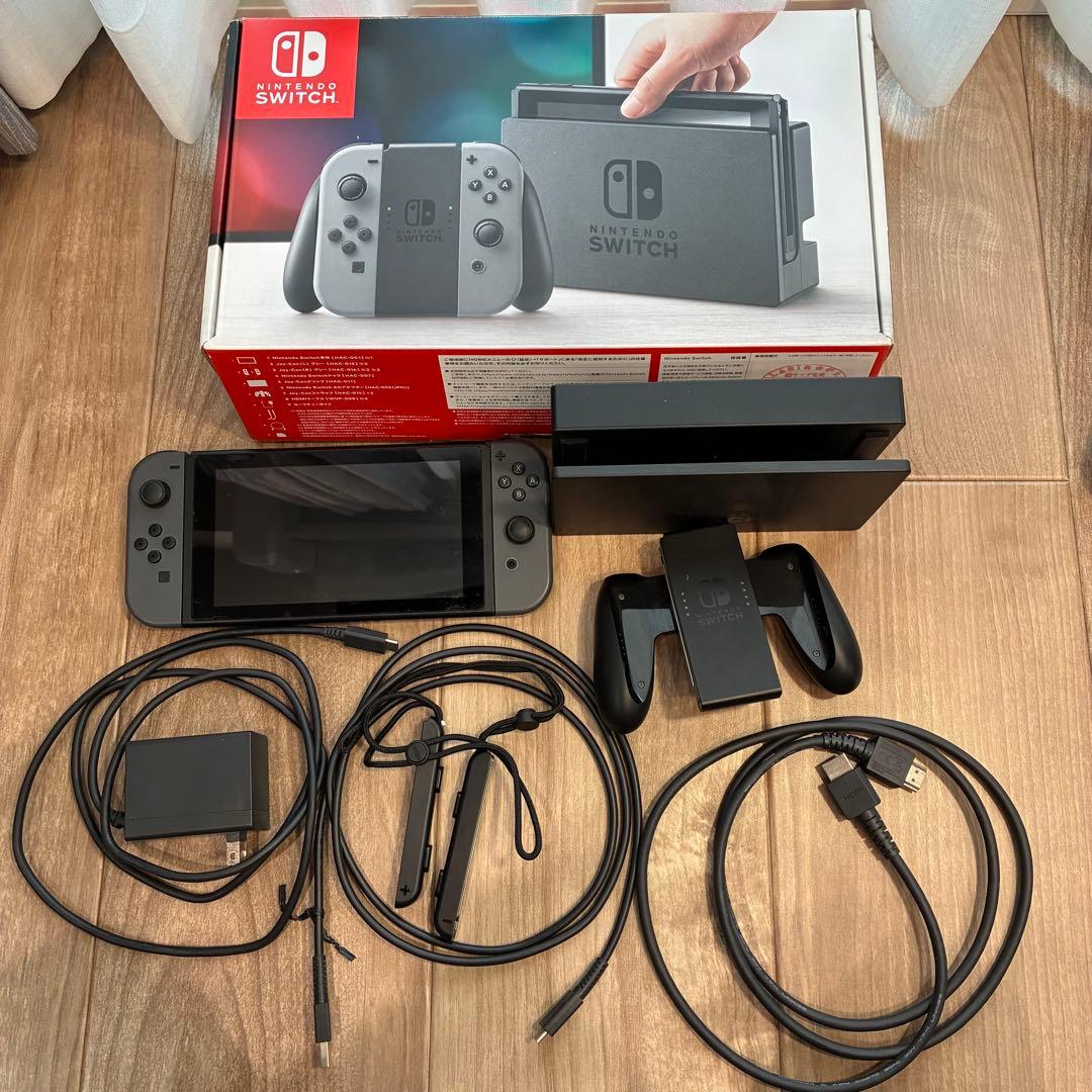 Nintendo Switch 本体+Joy-Conネオン+充電グリップ　セット