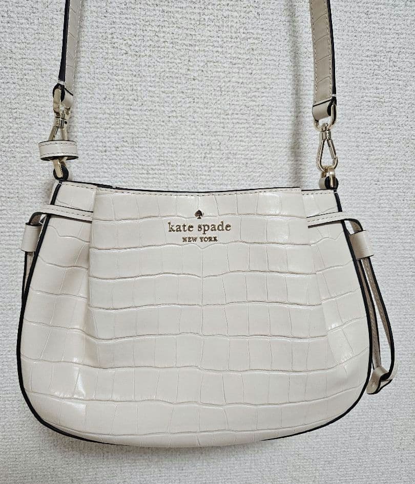 kate spade 　ダンプリング クロコ エンボス クロスボディ　ショルダー