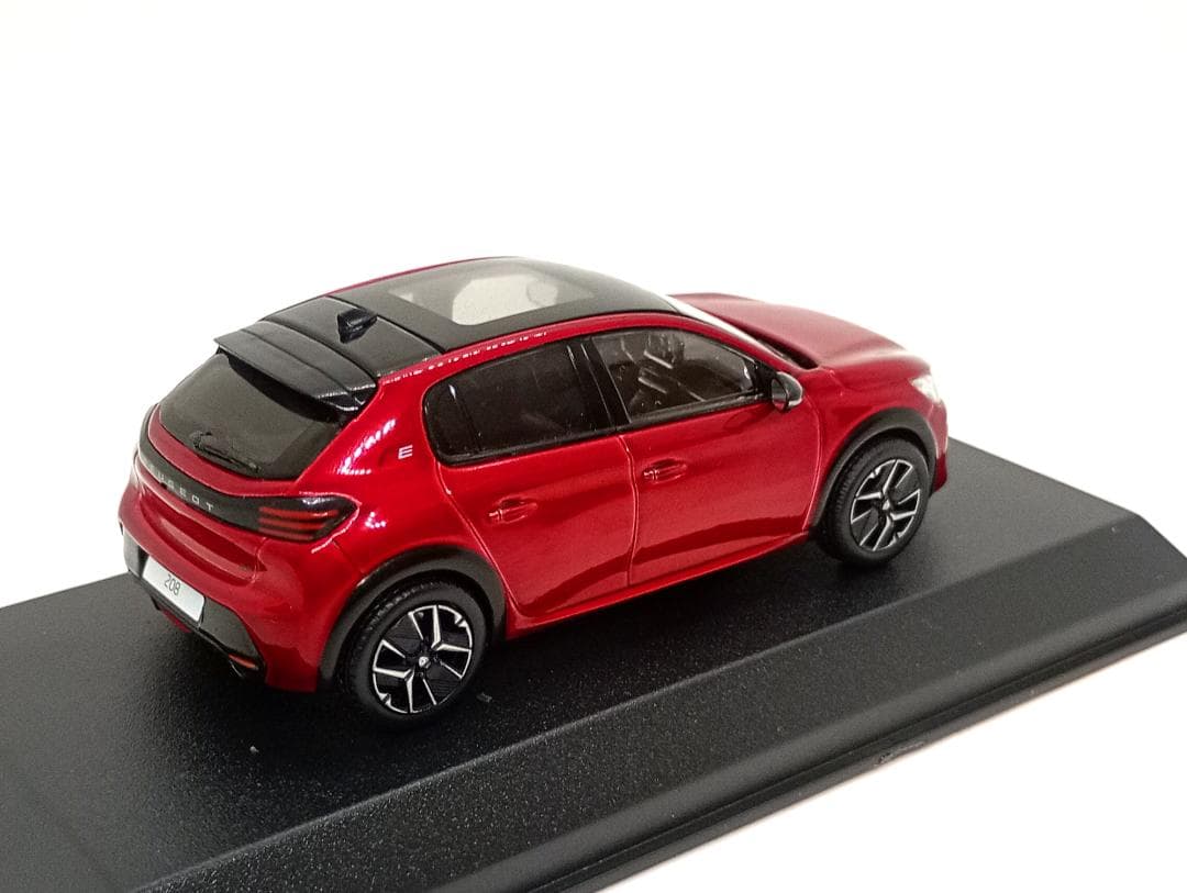 ノレブ 1/43 プジョー 208 GT 2024 (エリクシールレッド)
