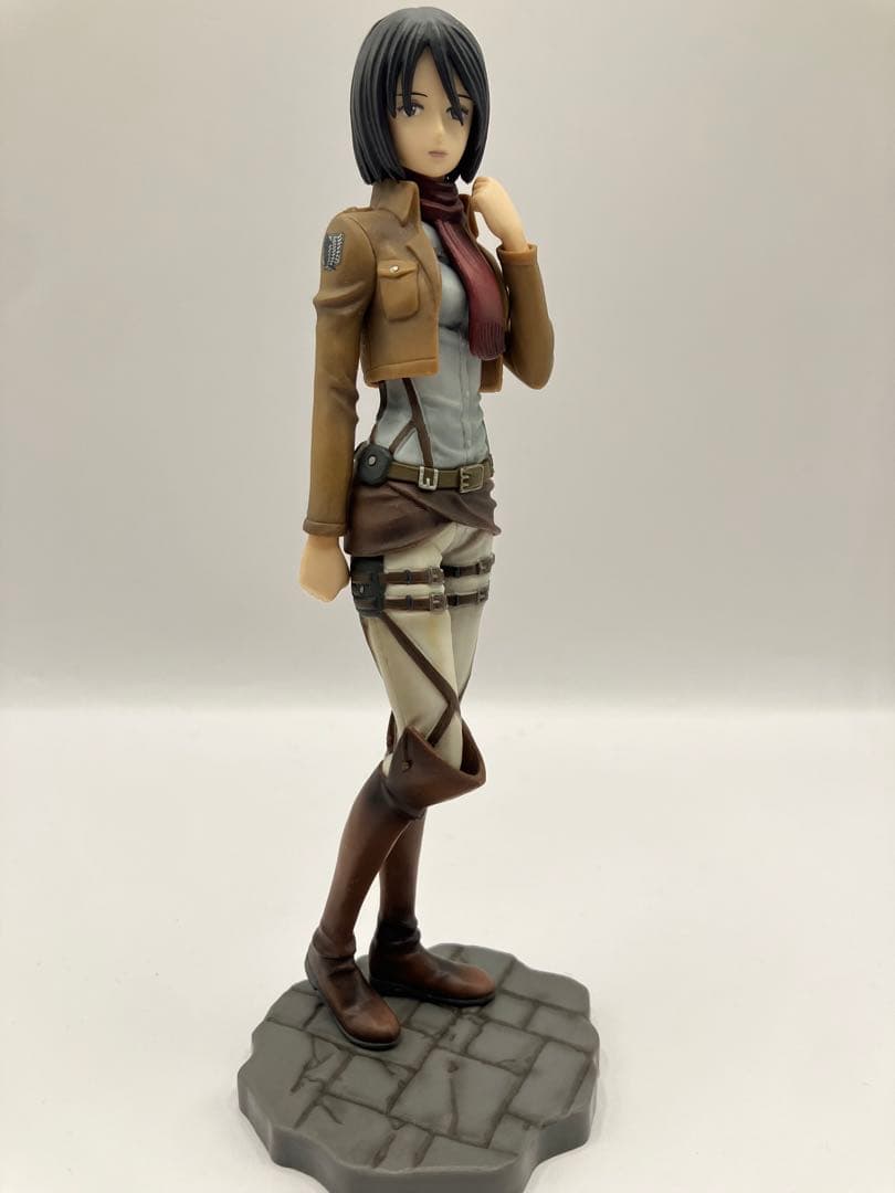 一番くじ　進撃の巨人　調査兵団　フィギュア　4体セット