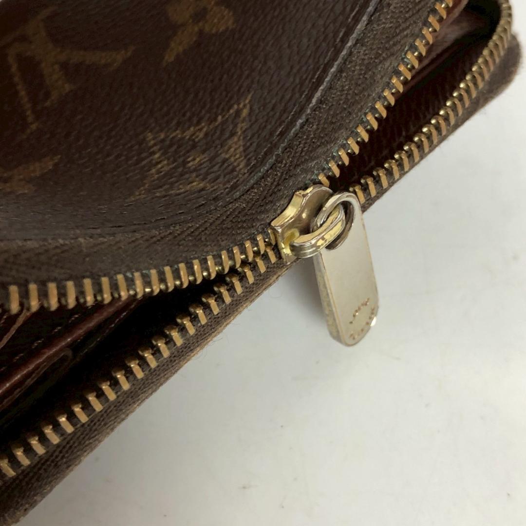 LOUIS VUITTON ルイヴィトン モノグラム ジッピー・パース