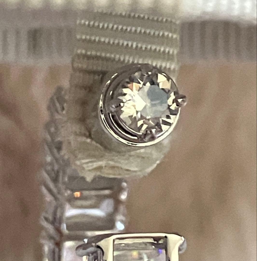 【未使用に限りなく近い】スワロフスキー　フープピアス　シルバー