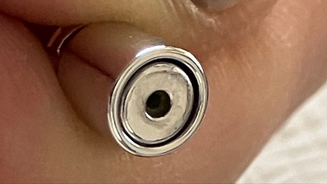 【未使用に限りなく近い】スワロフスキー　フープピアス　シルバー