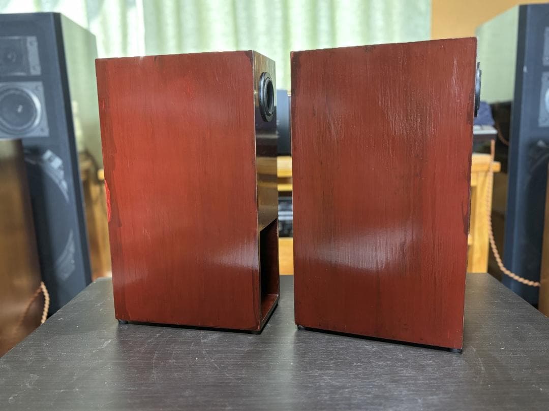 デンマーク製 ScanSpeak 5F8422T03 搭載小型スピーカー