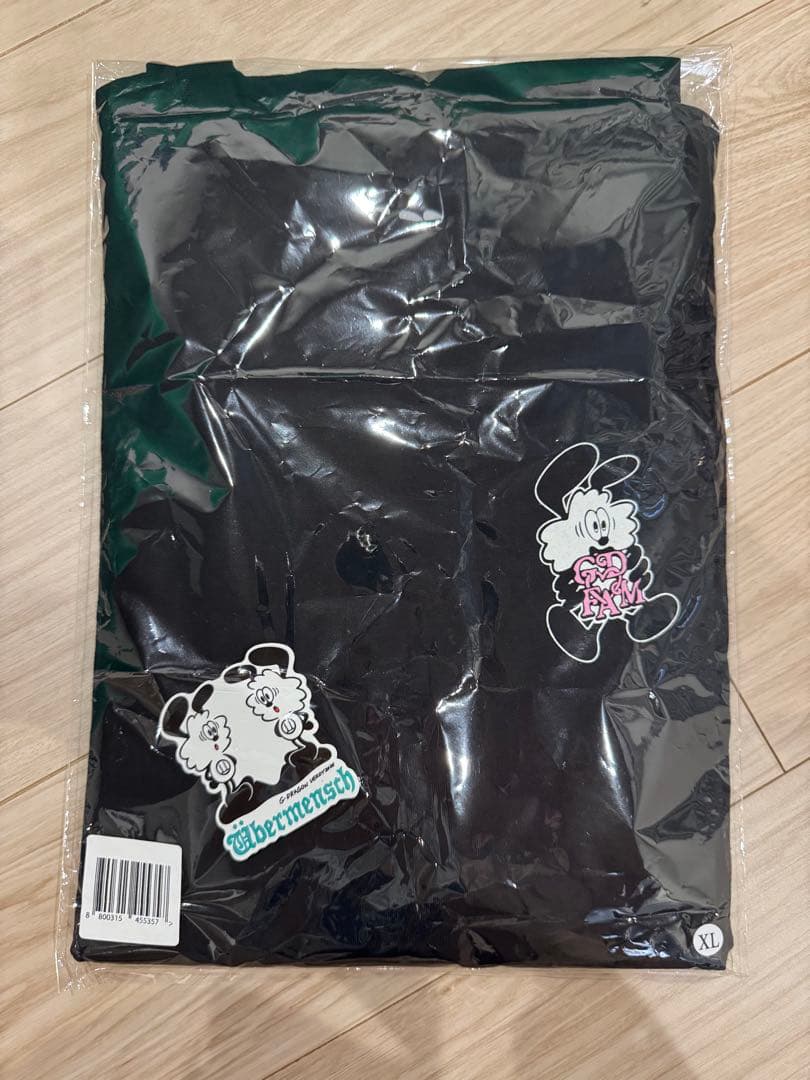 アイドル Ubermensch FAM VICK T-Shirt \"Black\"