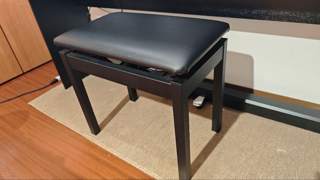 【美品】Roland F701-CB 2021年製 黒木目調 椅子付 電子ピアノ