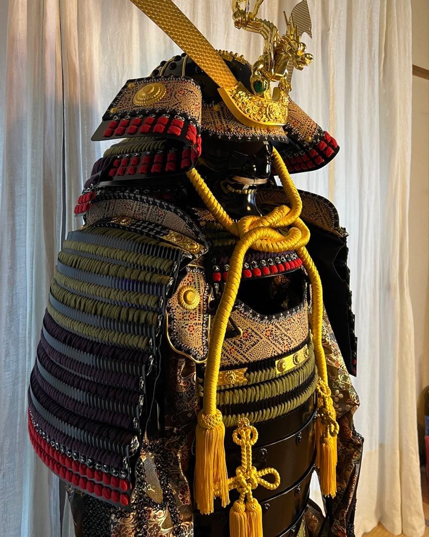 新品同様•美品！『薩摩丸武工房製』黒色胴当世具足 鎧 一式【現代 甲冑 等身大】