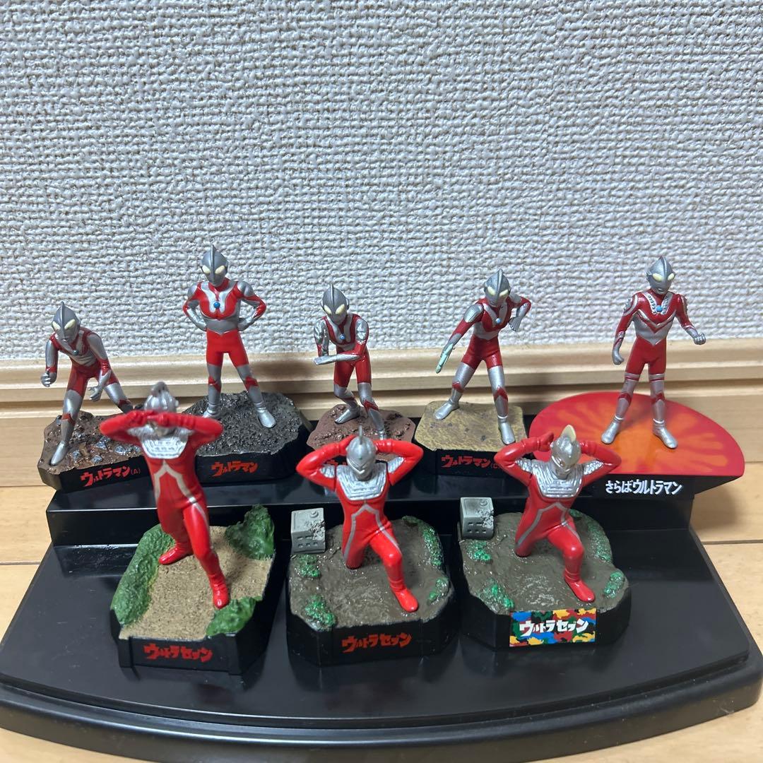 ウルトラマンシリーズ怪獣名鑑8体セット