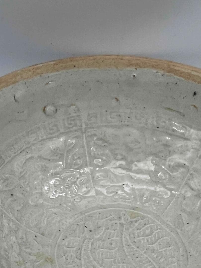 北宋時代　青白磁花卉魚藻文輪口鉢　輪口茶碗　茶盞 　影青　景徳鎮(B-97)