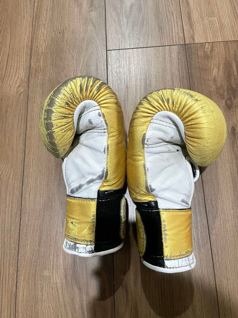 ニシムラ様、専用　⭐︎winning 8ozグローブ　黒金⭐︎