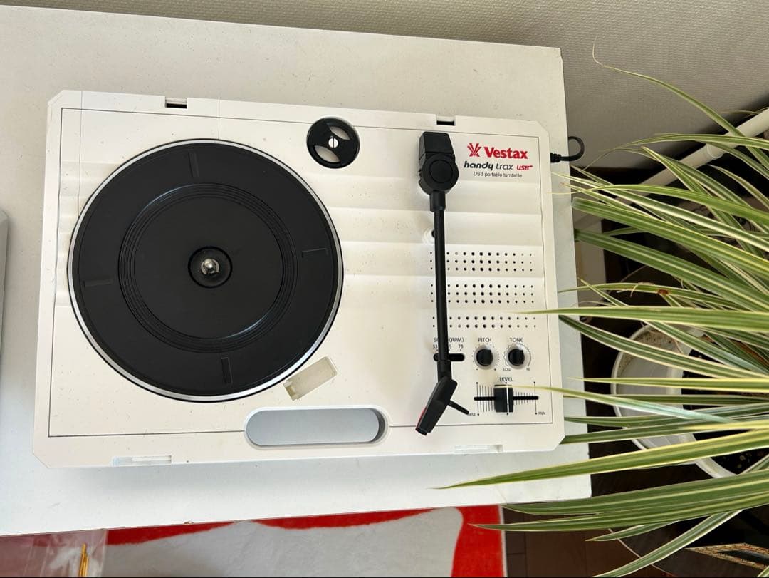 ☆Vestax Handy Trax USB ポータブルターンテーブル☆