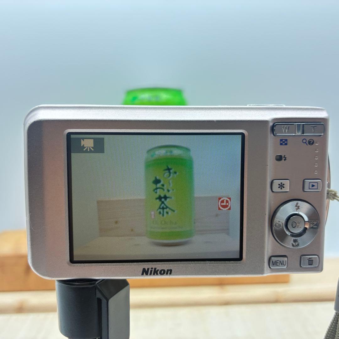 【動作品】Nikon ニコン COOLPIX S520 コンパクトデジタルカメラ