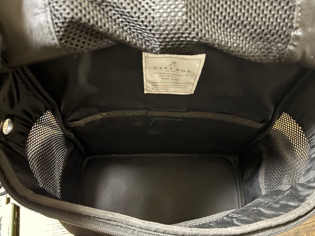 【お値下げ中】CITY DOG ネオプレーンバックパックキャリー　Rサイズ