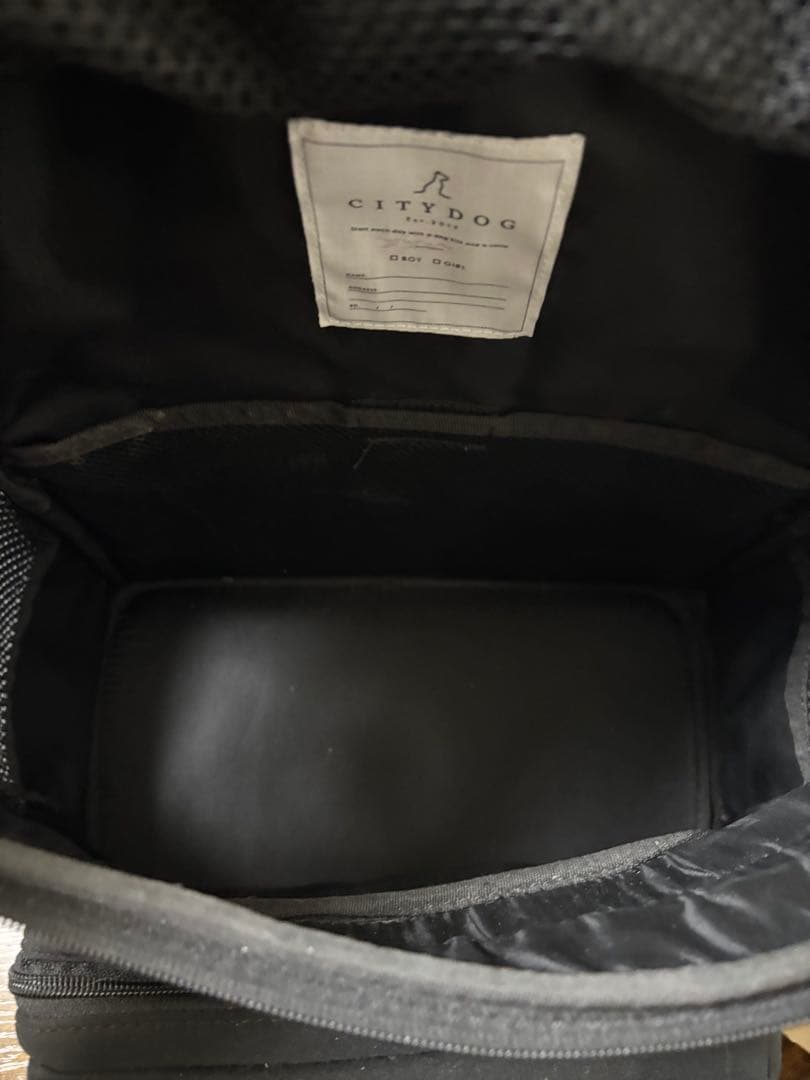 【お値下げ中】CITY DOG ネオプレーンバックパックキャリー　Rサイズ