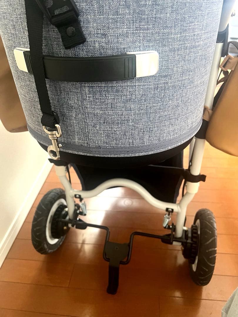 美品　直接お渡し可能　エアバギー　ドーム3 ラージ　メランジデニム