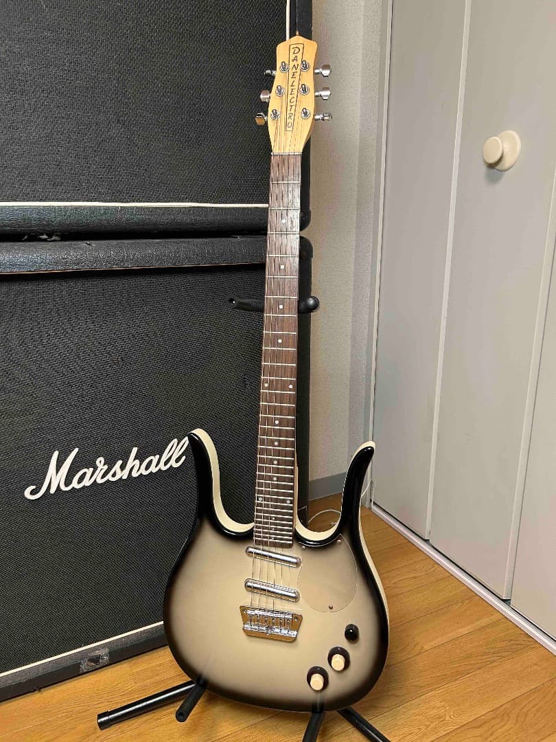 ダンエレクトロ ロングホーン 31フレット Guitarlin