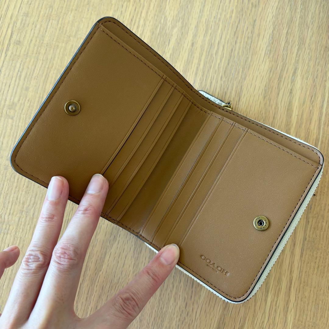【美品】COACH フラワープリント 二つ折り財布