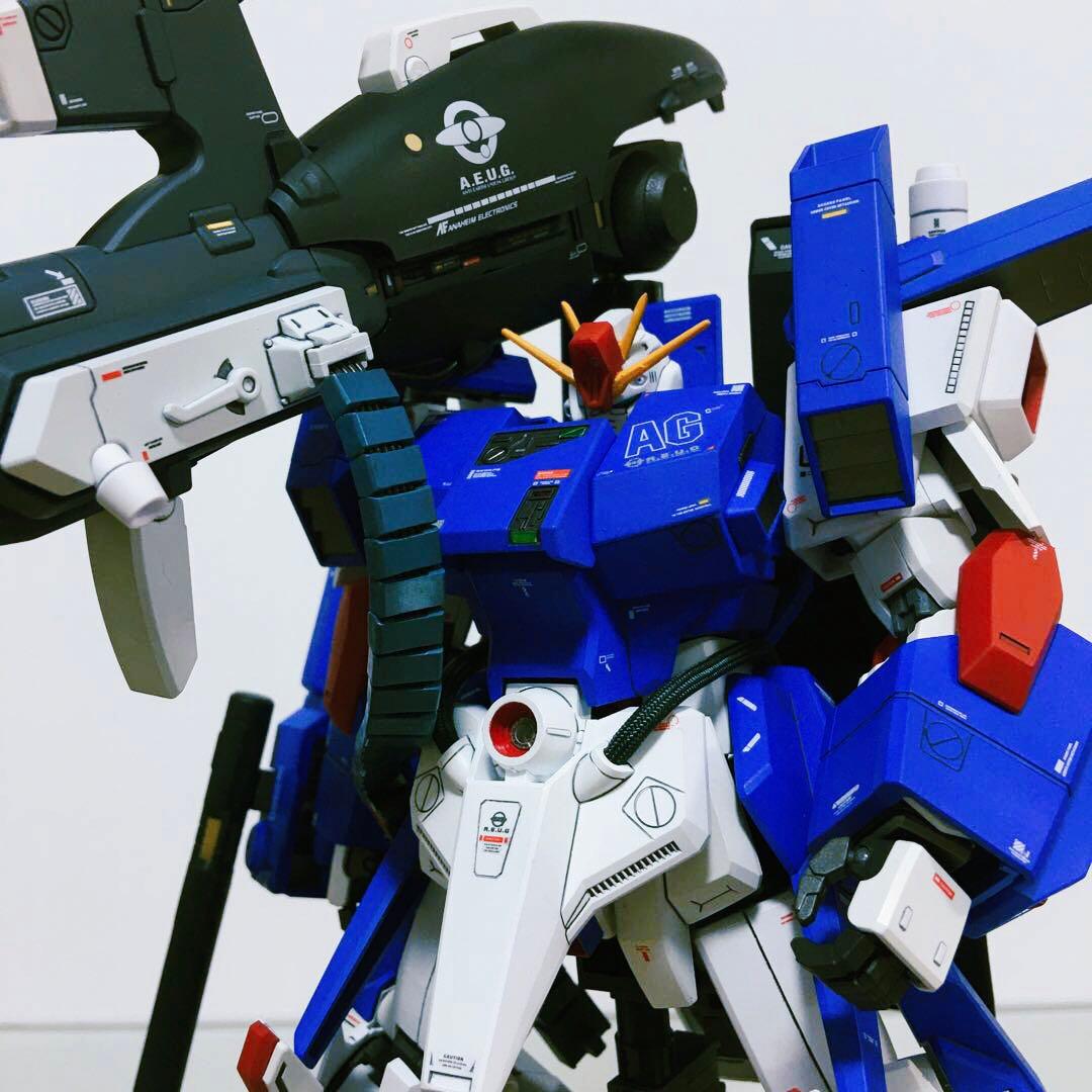 ガンプラ 完成品 1/100 MG フルアーマー ZZ ガンダム