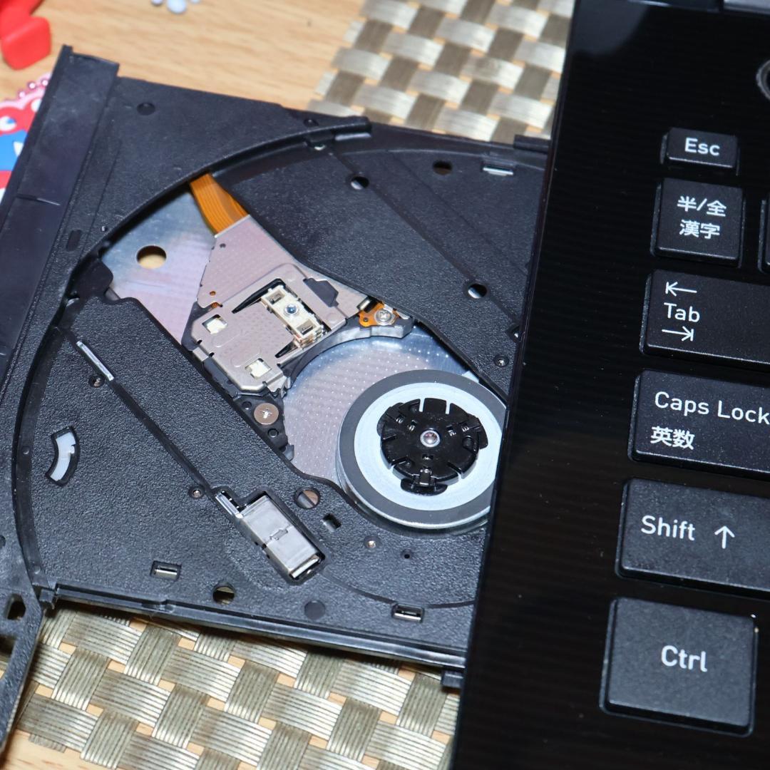 光沢黒！Win11公式対応Corei5/メ8/新品SSD/DVD/無線/HDMI