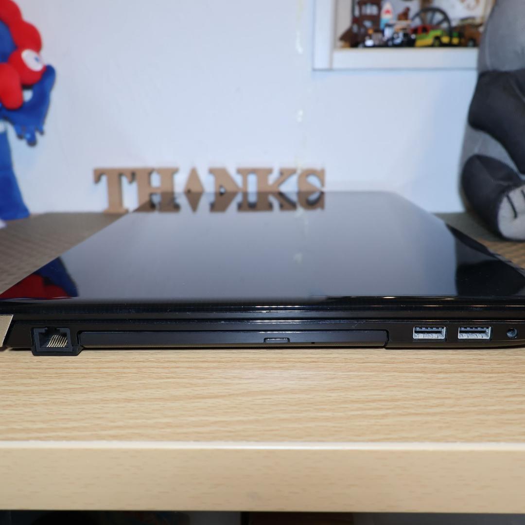 光沢黒！Win11公式対応Corei5/メ8/新品SSD/DVD/無線/HDMI