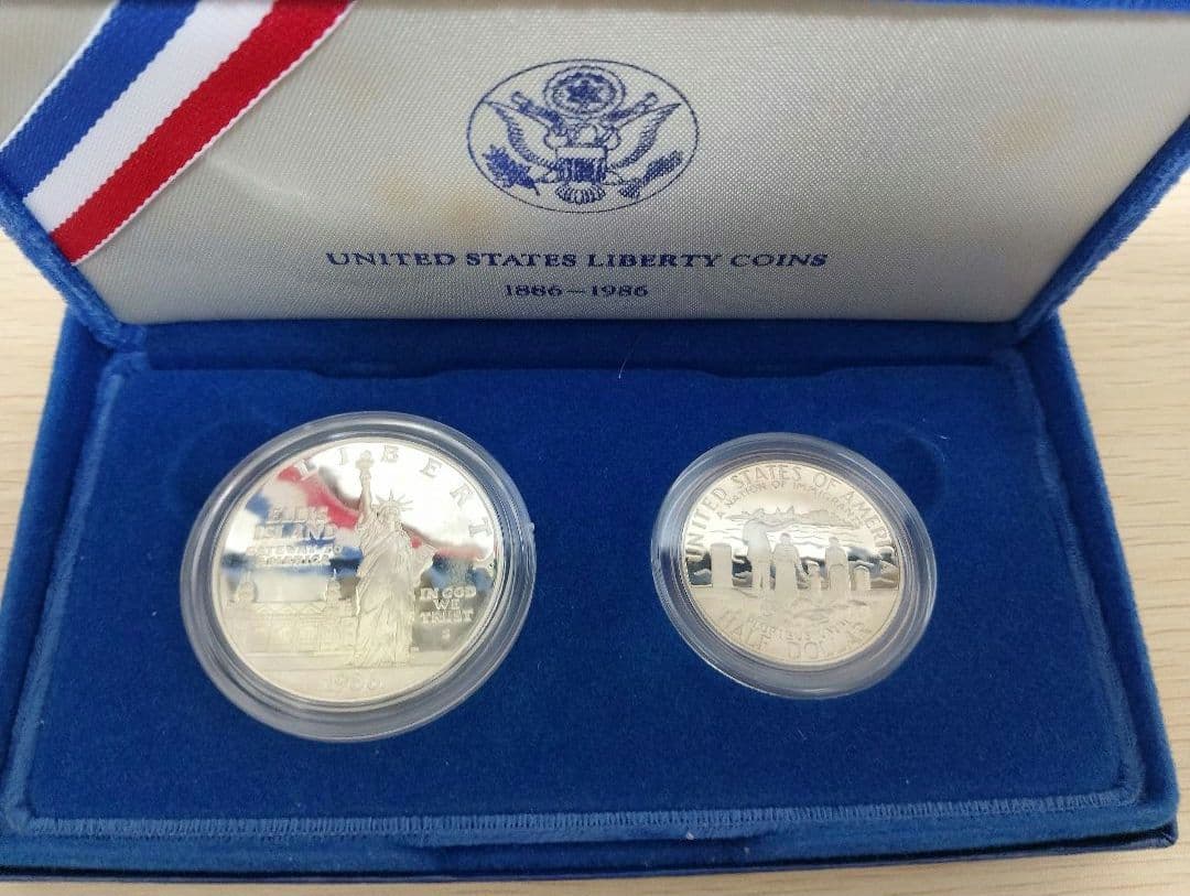 1986年 アメリカ銀貨 1ドル記念銀貨silver900大型プルーフ 地金高騰