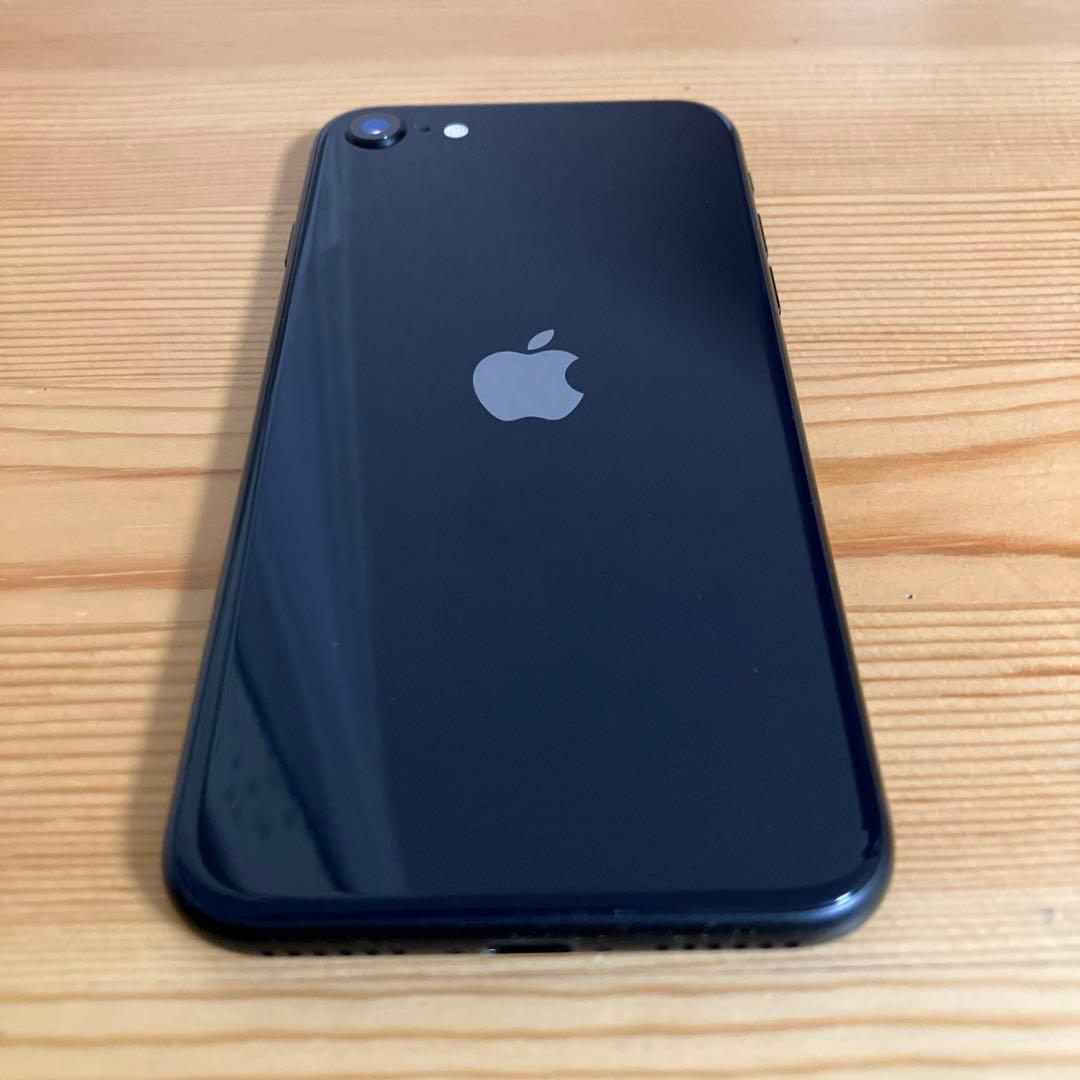 iPhone SE3 128GB ミッドナイト