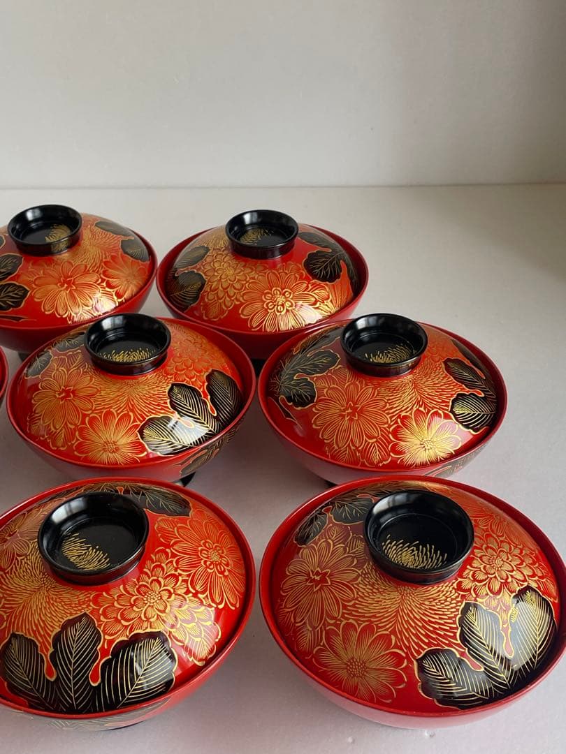 木製漆器　輪島塗　沈金蒔絵朱塗　吸物椀八客　木箱付　蓋付き椀　お椀