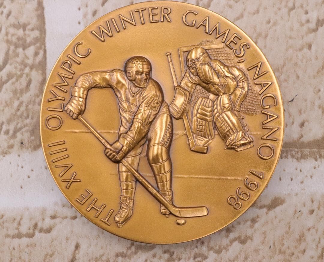 ◇長野オリンピック 公式記念メダル 純銀 ブロンズ 箱付き
