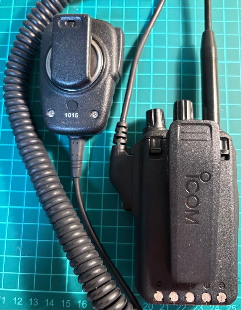 ICOM IC-DPR7トランシーバーフリラー業務用DCRデジタル簡易30ch機