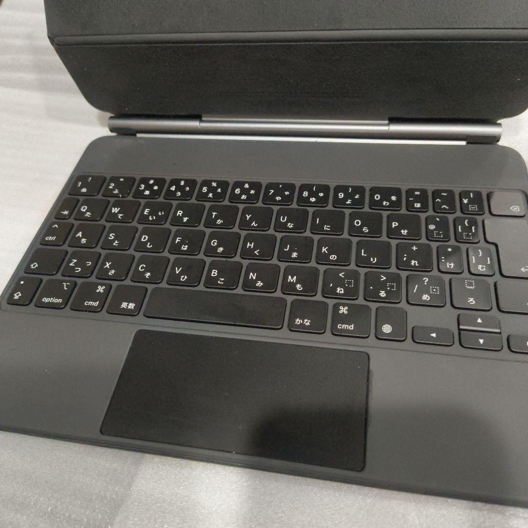 iPad Pro 11 第2世代 128GB +ペン +キーボード電池97%