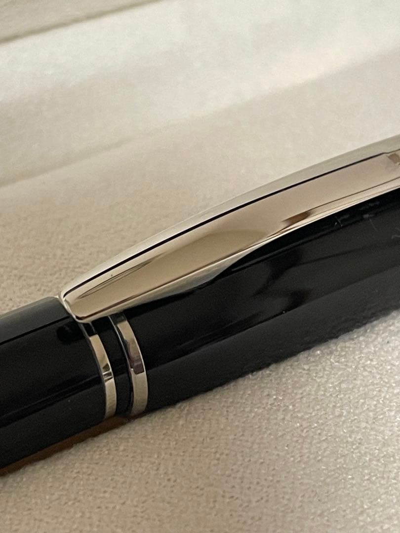 ◾️美品◾️モンブラン スターウォーカー◾️キャップ式ボールペン◾️ローラーボール◾️