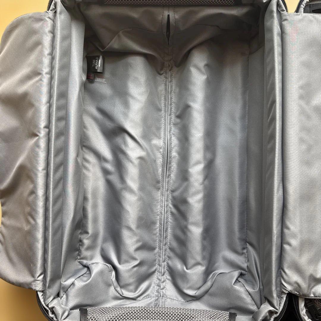 トゥミ TUMI キャリーケース エクスパンダブル 黒 アルファ3