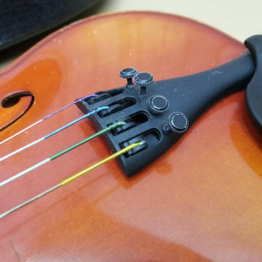 スズキ　ヴァイオリン　SUZUKI　No.300 1/2 Anno 1980