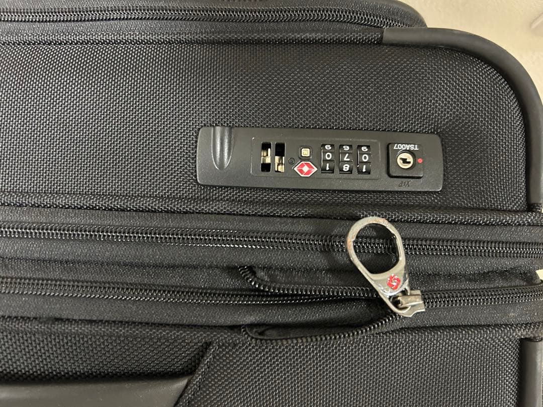 サムソナイト　機内持ち込みキャリーバック