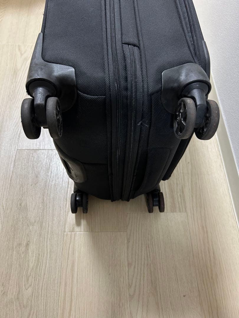 サムソナイト　機内持ち込みキャリーバック