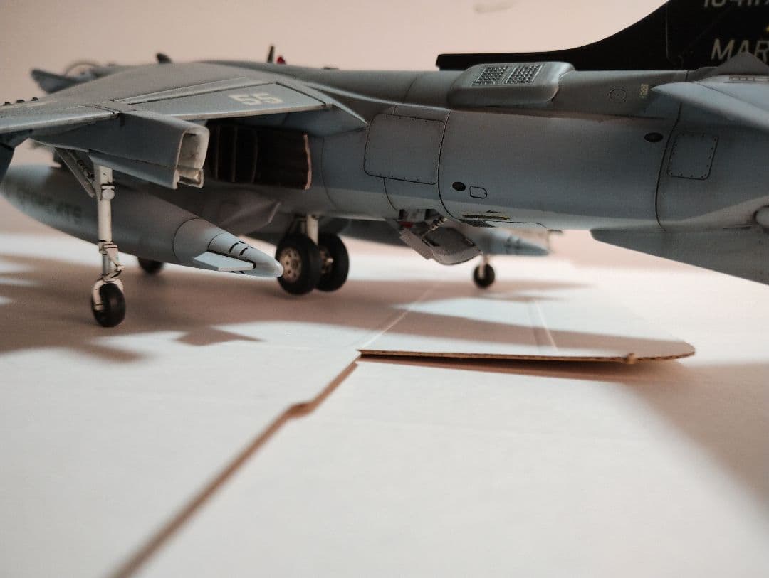 プラモデル完成機　1/48　AV-8BハリアーⅡ「ナイトアタック」