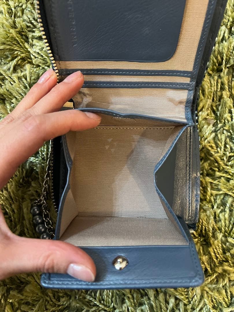 アンテプリマ　ミスクリオ パール　Lラウンドウォレット